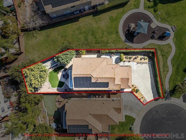 8786 Gracilior Ct, Escondido, CA 92026