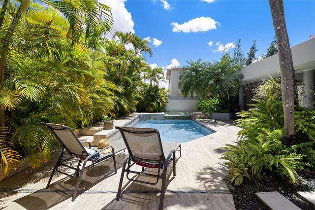 69 ROBLE, Guaynabo, PR 00966
