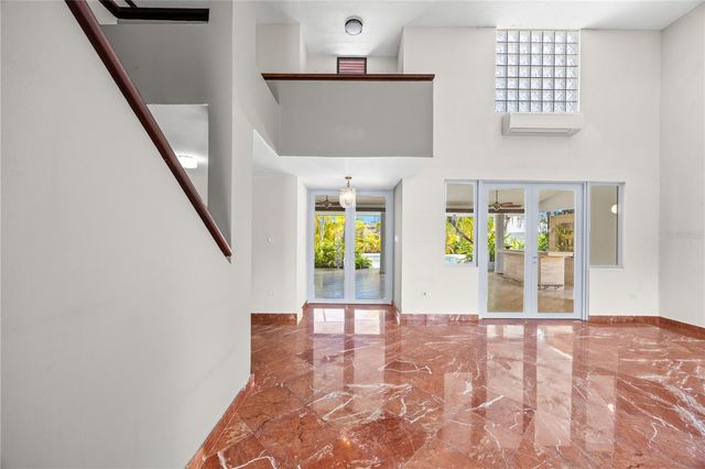69 ROBLE, Guaynabo, PR 00966
