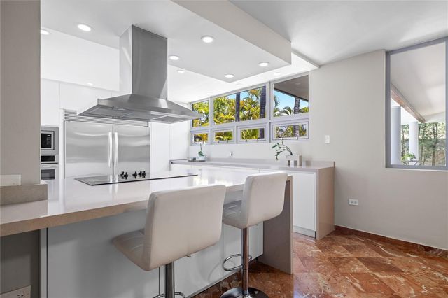 69 ROBLE, Guaynabo, PR 00966
