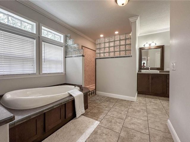 19616 Lanier Point RD, Thornton, TX 76687