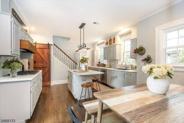 115 Forest Ave, Glen Ridge Boro Twp., NJ 07028