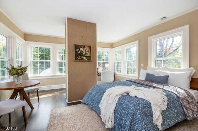 115 Forest Ave, Glen Ridge Boro Twp., NJ 07028