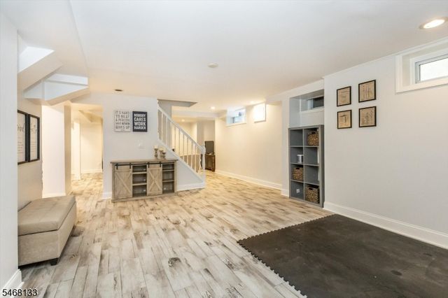 115 Forest Ave, Glen Ridge Boro Twp., NJ 07028