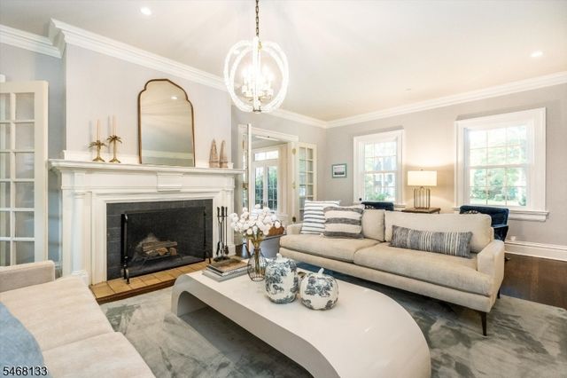 115 Forest Ave, Glen Ridge Boro Twp., NJ 07028