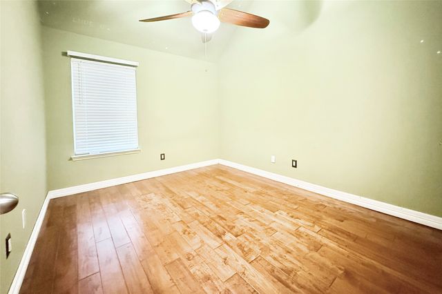 10123 Andre Drive, Irving, TX 75063