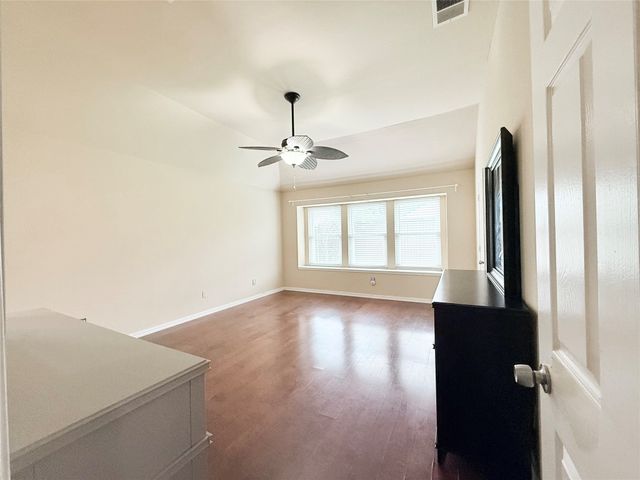 10123 Andre Drive, Irving, TX 75063
