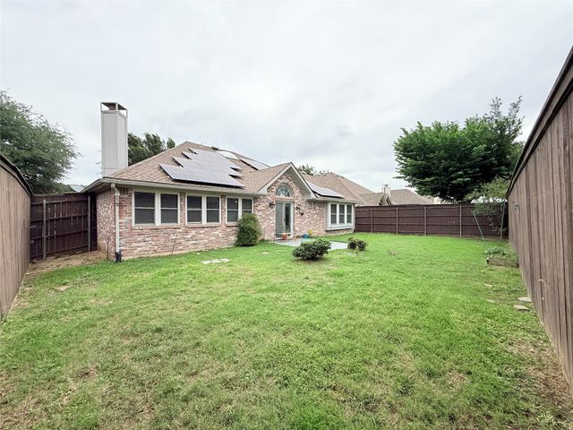 10123 Andre Drive, Irving, TX 75063