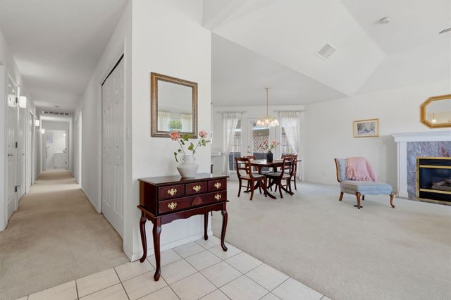1646 E Morningstar Lane, Fresno, CA 93720