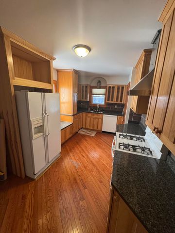 2144 Superior Avenue, Whiting, IN 46394