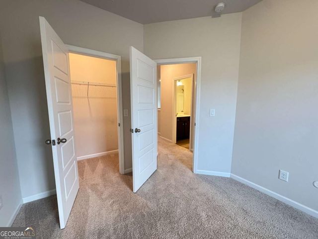 1572 Dover Creek Lane, Lawrenceville, GA 30045