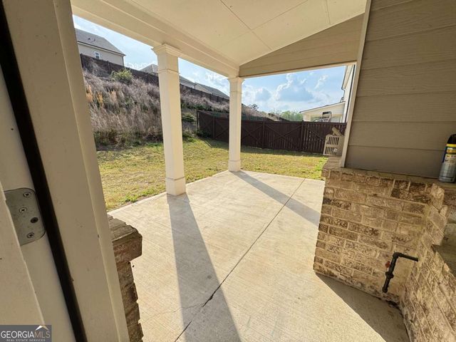 1572 Dover Creek Lane, Lawrenceville, GA 30045