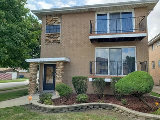 368 Luella Avenue 2, Calumet City, IL 60409