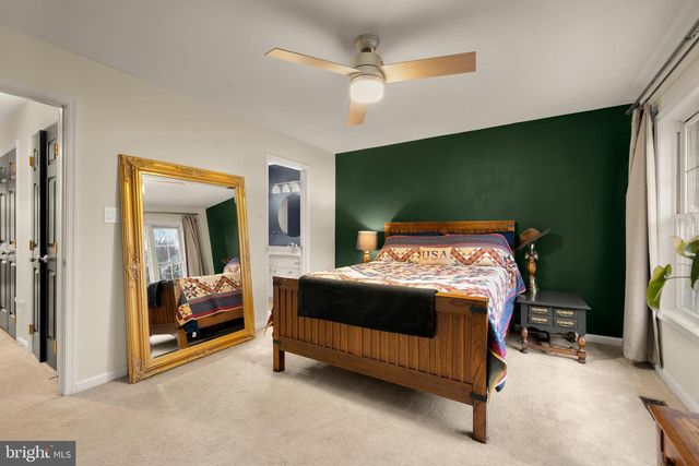 1636 S TAYLOR ST, Arlington, VA 22204