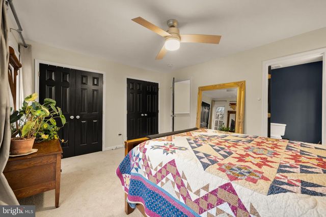 1636 S TAYLOR ST, Arlington, VA 22204