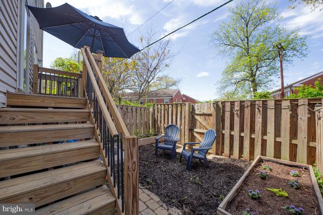 1636 S TAYLOR ST, Arlington, VA 22204