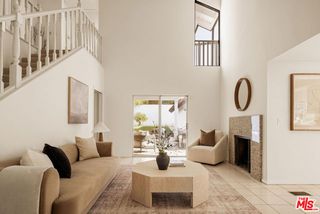 7520 Stewart Avenue, Los Angeles, CA 90045