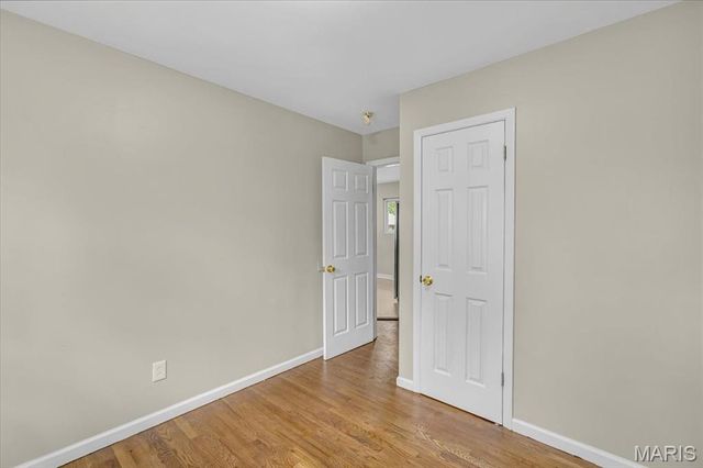 3368 Suncrest Avenue, St Louis, MO 63114