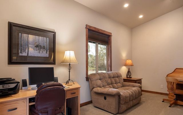 4101 NW 21st Street, Redmond, OR 97756