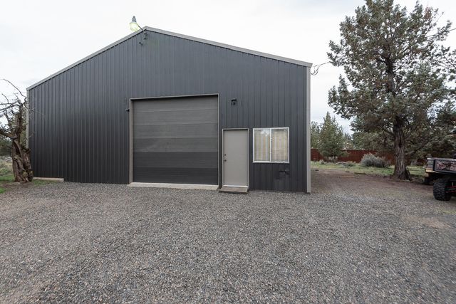 4101 NW 21st Street, Redmond, OR 97756