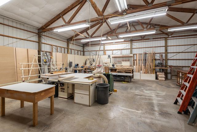 4101 NW 21st Street, Redmond, OR 97756