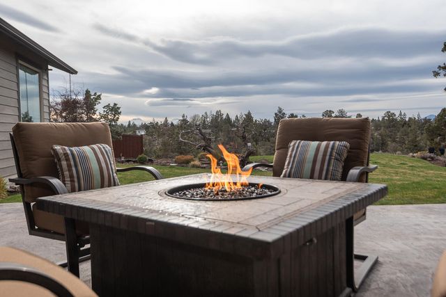 4101 NW 21st Street, Redmond, OR 97756