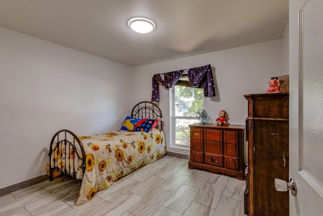 226 Springbranch Drive, Garland, TX 75043