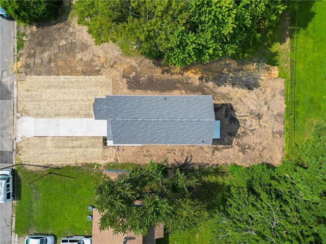 107 Britt ST, Franklin, VA 23851