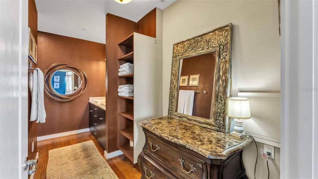 Image 17 of property listing at 125 N KENTUCKY AVENUE 501 & 503, Lakeland, FL 33801