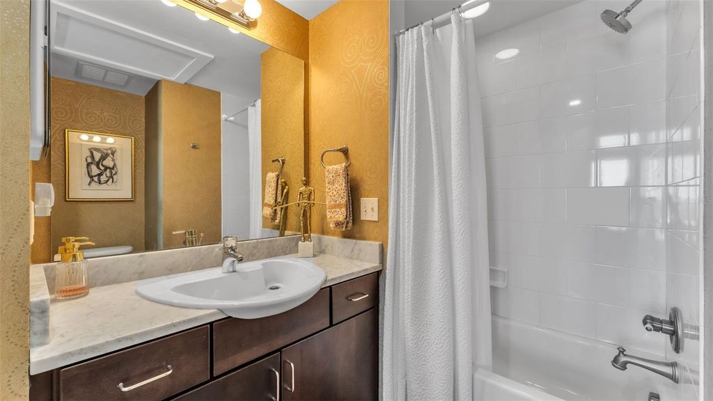 Image 39 of property listing at 125 N KENTUCKY AVENUE 501 & 503, Lakeland, FL 33801