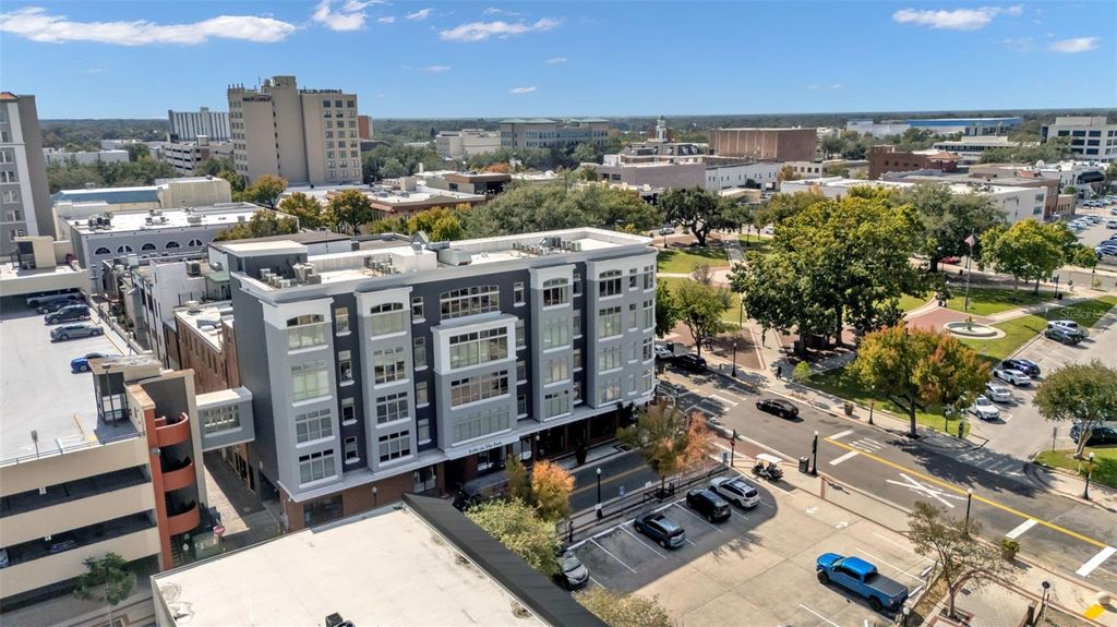 Image 41 of property listing at 125 N KENTUCKY AVENUE 501 & 503, Lakeland, FL 33801