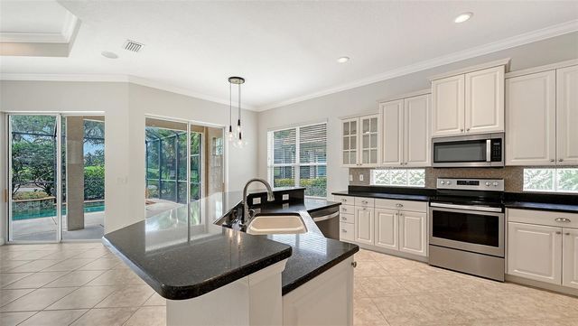 7244 ORCHID ISLAND PLACE, Lakewood Ranch, FL 34202