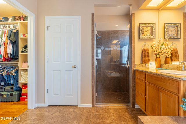 7347 BLACK MESA Drive, El Paso, TX 79911
