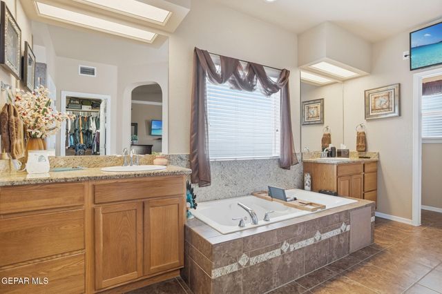 7347 BLACK MESA Drive, El Paso, TX 79911