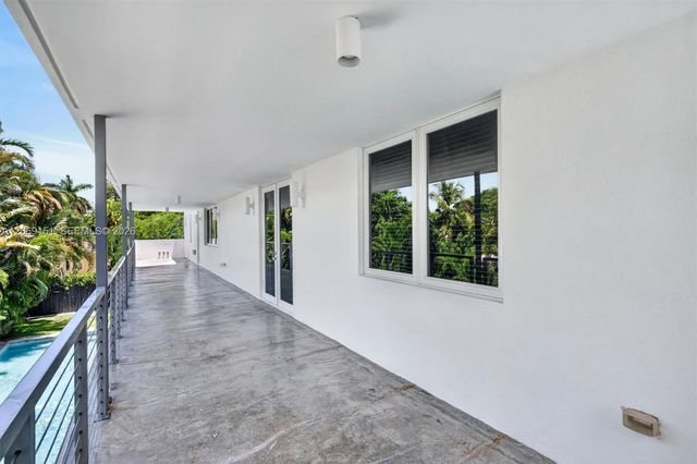 745 SW 22nd Road, Miami, FL 33129