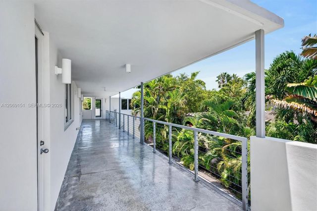 745 SW 22nd Road, Miami, FL 33129