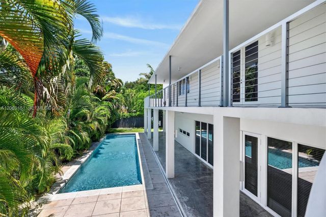 745 SW 22nd Road, Miami, FL 33129