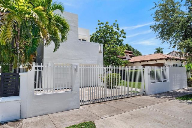 745 SW 22nd Road, Miami, FL 33129