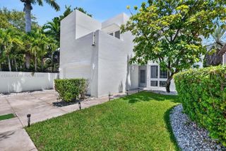745 SW 22nd Road, Miami, FL 33129
