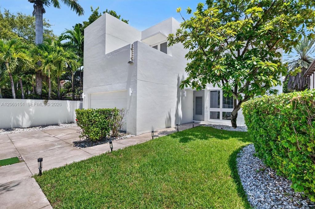 745 SW 22nd Road, Miami, FL 33129