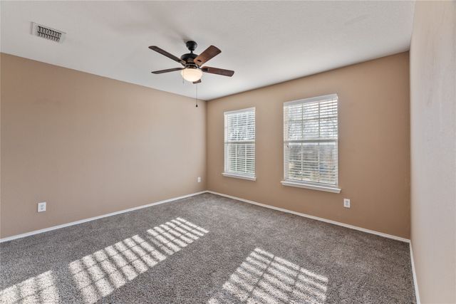 8105 York Beach Place, Arlington, TX 76002