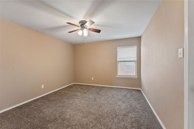 8105 York Beach Place, Arlington, TX 76002