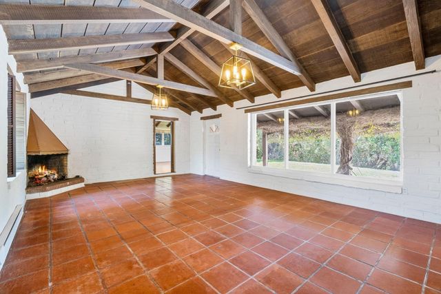 264 W Carmel Valley Road, Carmel Valley, CA 93924