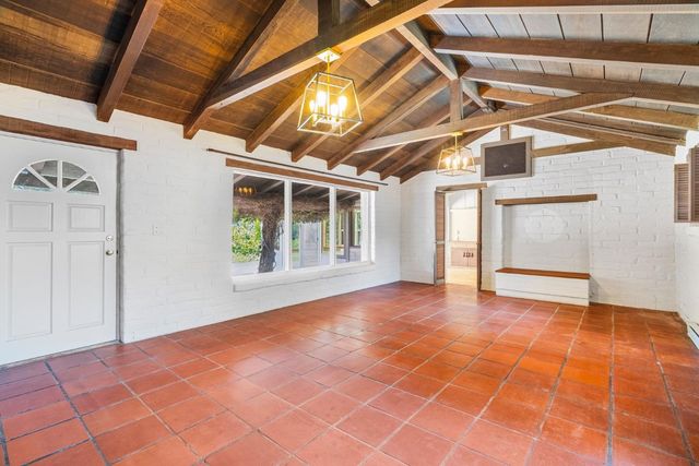 264 W Carmel Valley Road, Carmel Valley, CA 93924