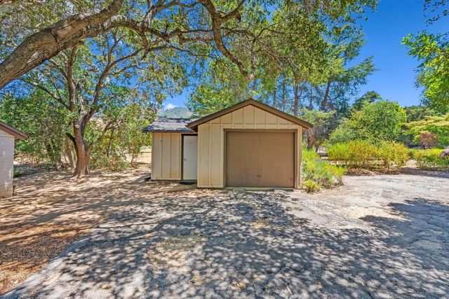 264 W Carmel Valley Road, Carmel Valley, CA 93924