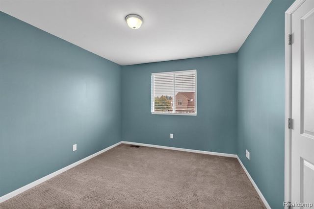 7275 Castell Boulevard, Belleville, MI 48111