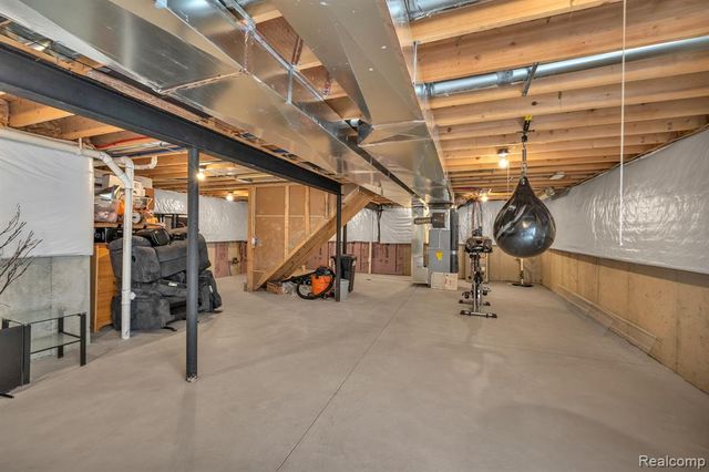 7275 Castell Boulevard, Belleville, MI 48111