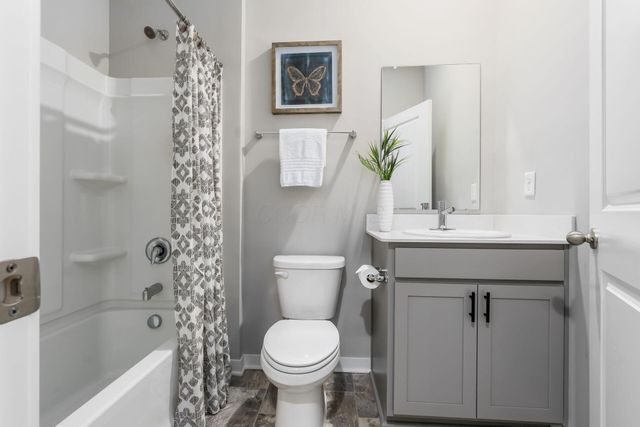 226 Springer Woods Boulevard, Delaware, OH 43015