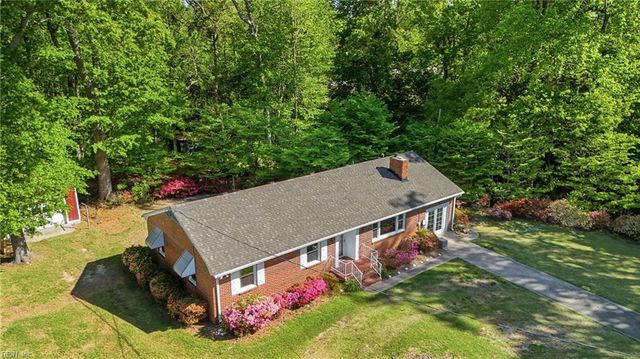 2406 Drum Creek RD, Chesapeake, VA 23321
