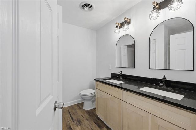 2406 Drum Creek RD, Chesapeake, VA 23321